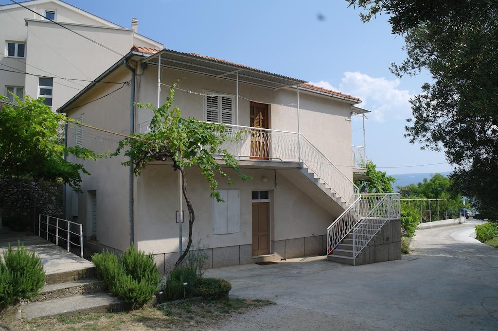 Hostel Guesthouse Mira Omiš Exterior foto